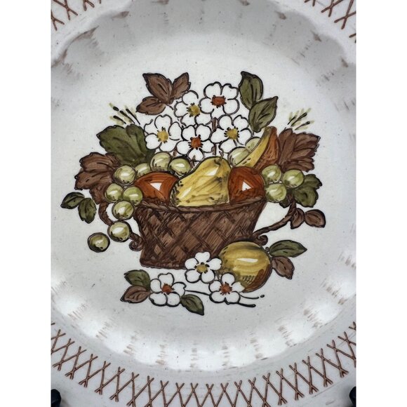 Vintage Metlox Poppytrail Vernon Ware Fruit Basket Dinner Plate 10.75" USA - Picture 2 of 5